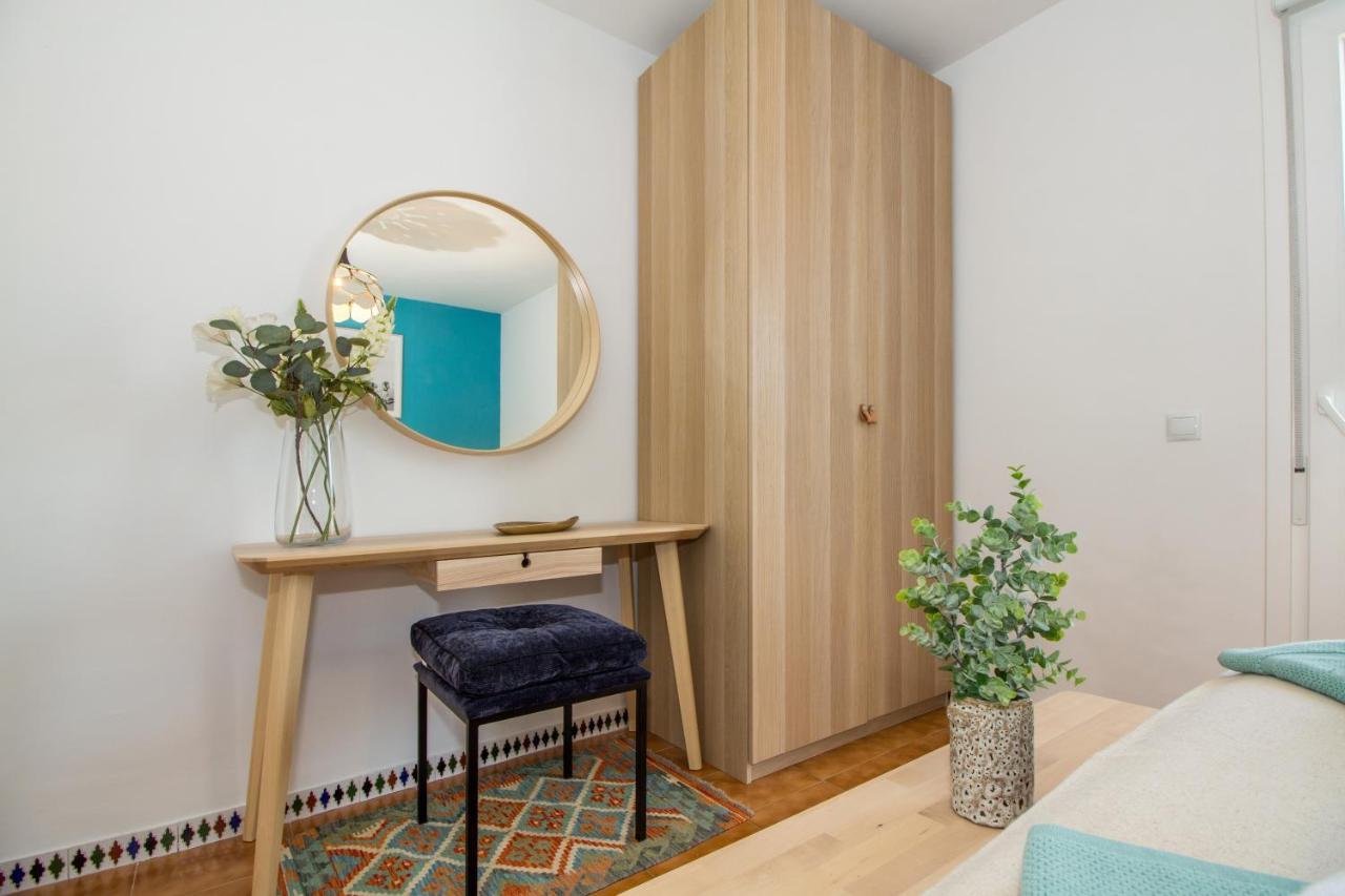 A Cozy And Elegant Townhouse Across The Beach Torre de Benagalbon Extérieur photo