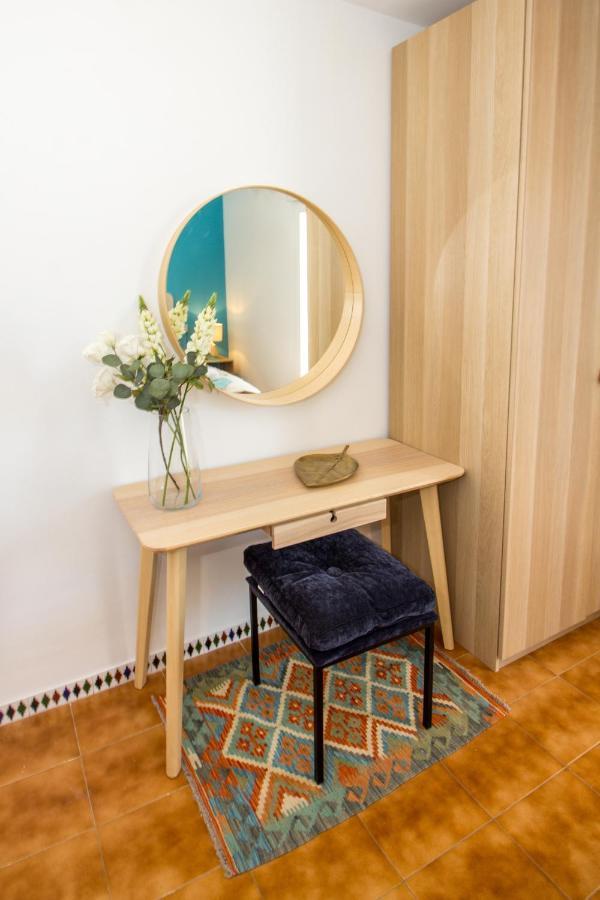 A Cozy And Elegant Townhouse Across The Beach Torre de Benagalbon Extérieur photo