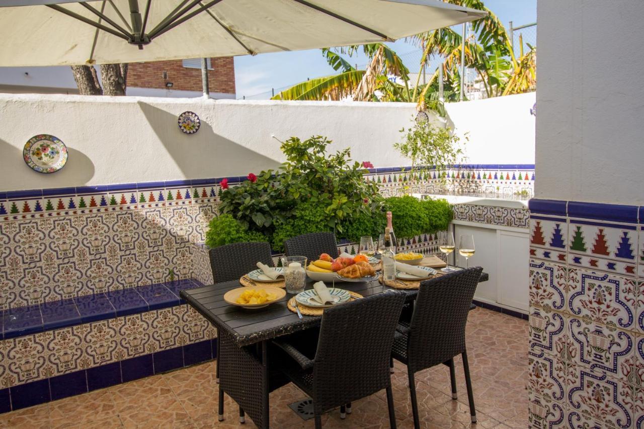 A Cozy And Elegant Townhouse Across The Beach Torre de Benagalbon Extérieur photo